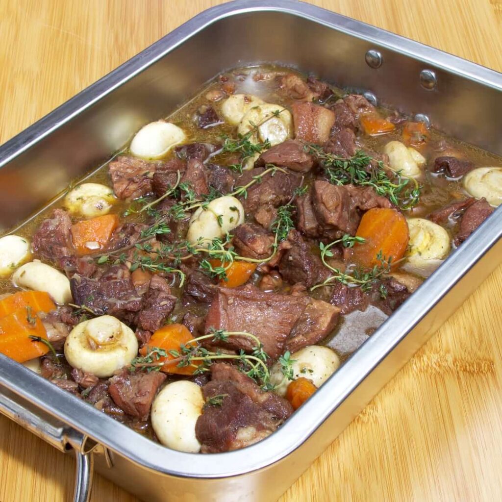 Burgundy Beef & Gratin Dauphinois - Hong Kong Buffet