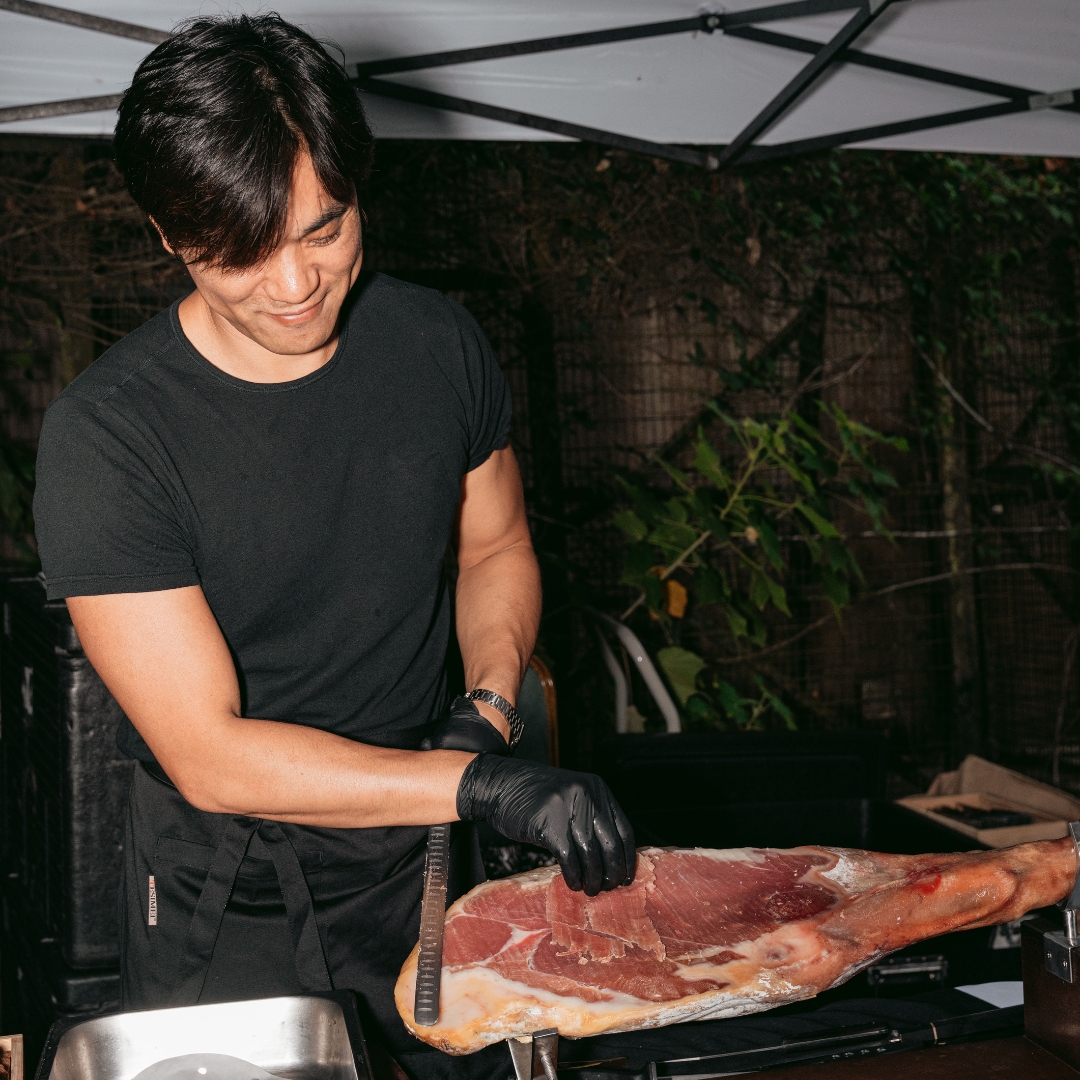 Ham leg station